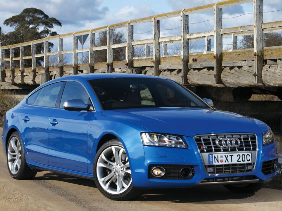  Audi S5 Sportback 2010 года  (AU) (фото 1 из 12)
